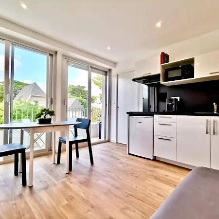 Apartment L'azur - 50 M De La Plage, Wi-fi, Moderne, La Baule-Escoublac