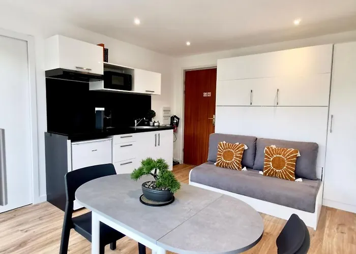 Apartament L'azur - 50 M De La Plage, Wi-fi, Moderne, La Baule-Escoublac